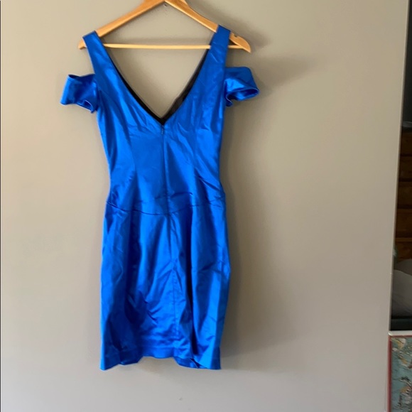 Bebe satin blue dress - Picture 2 of 6